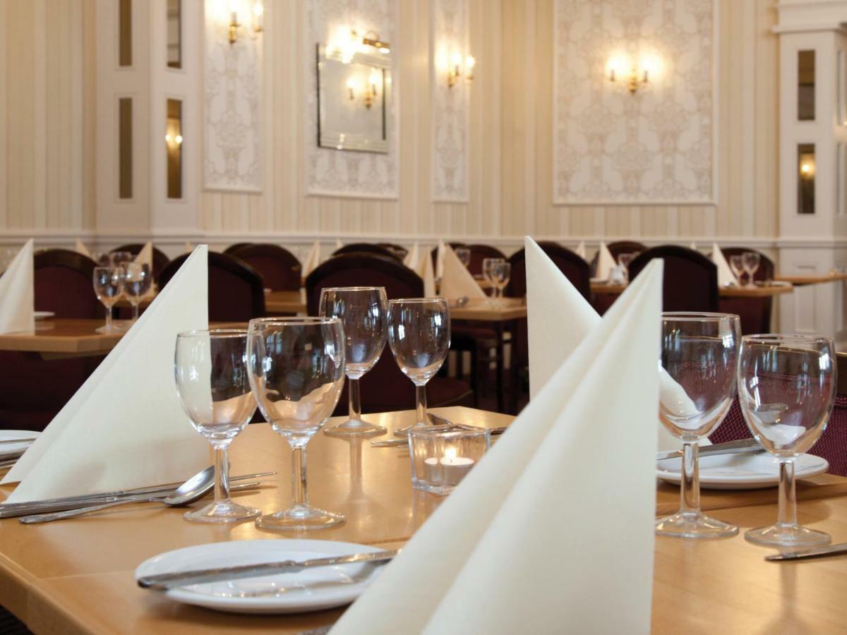 Tlh Carlton Hotel And Spa - Tlh Leisure And Entertainment Resort Torquay Zewnętrze zdjęcie